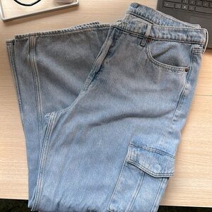 Old Navy Size 16 Sky- High Wide Leg Jean